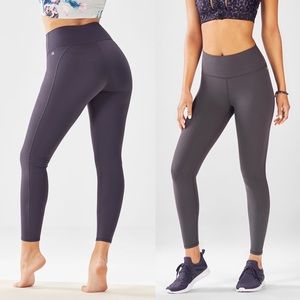 Fabletics High-Waisted PowerHold 7/8 Legging Large
